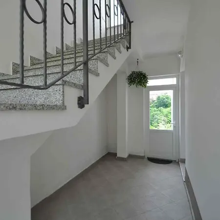 Apartment Near In Vrbnik-insel Krk 58319 *